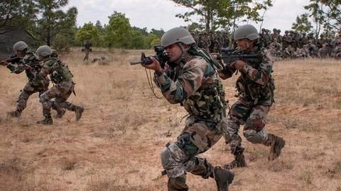Indiantroops thwart Chinese schemes