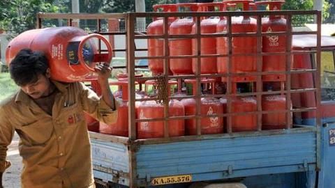 Booking LPG cylinder on social media